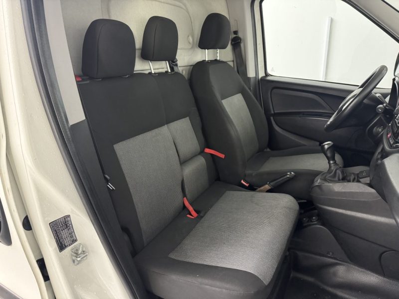 FIAT - Doblo Cargo 1.3 Multijet 95ch Pack Pro Nav - Garantie 12 mois