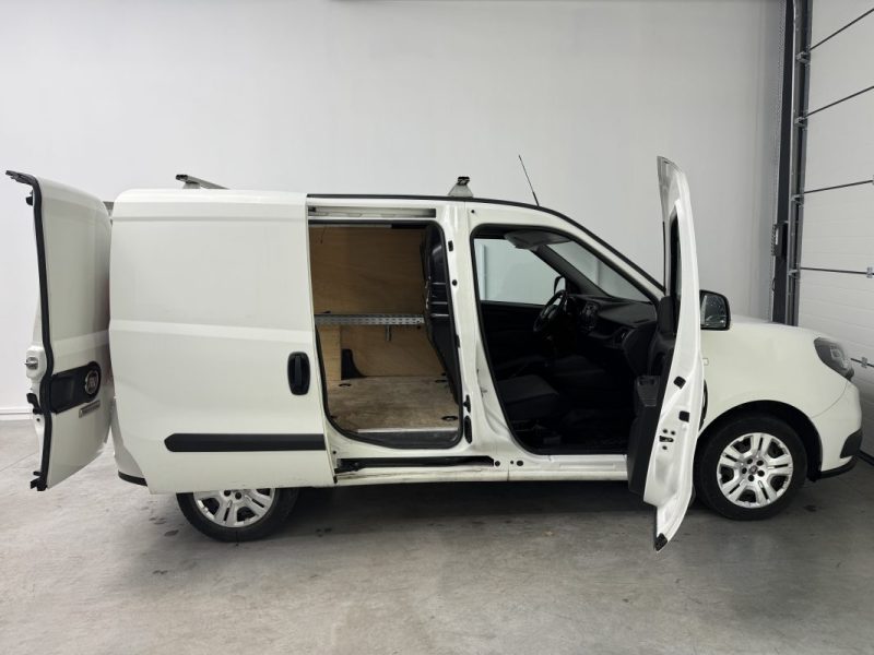 FIAT - Doblo Cargo 1.3 Multijet 95ch Pack Pro Nav - Garantie 12 mois