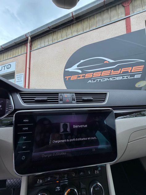 SKODA SUPERB 2.0 TDI 150 Laurin & Klement dsg7 - Toit ouvrant - Audio Canton 