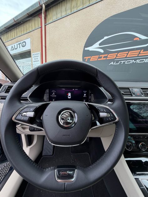SKODA SUPERB 2.0 TDI 150 Laurin & Klement dsg7 - Toit ouvrant - Audio Canton 