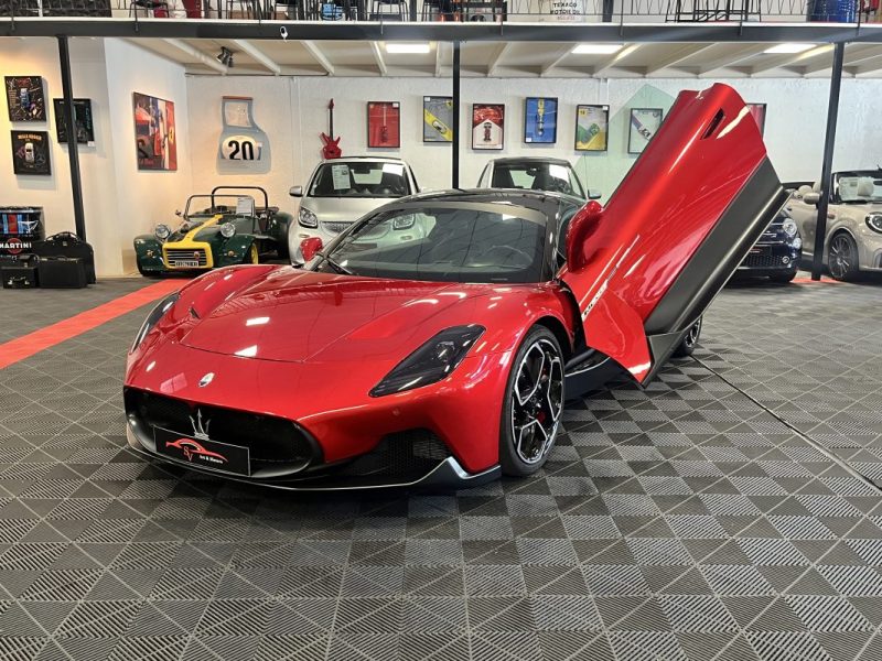 MASERATI MC20 3.0 V6 630 2023