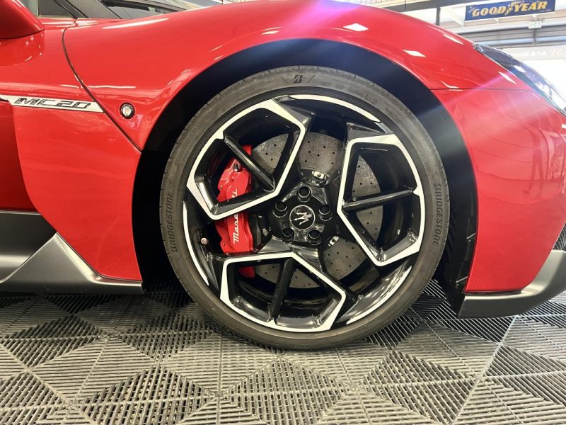 MASERATI MC20 3.0 V6 630 2023