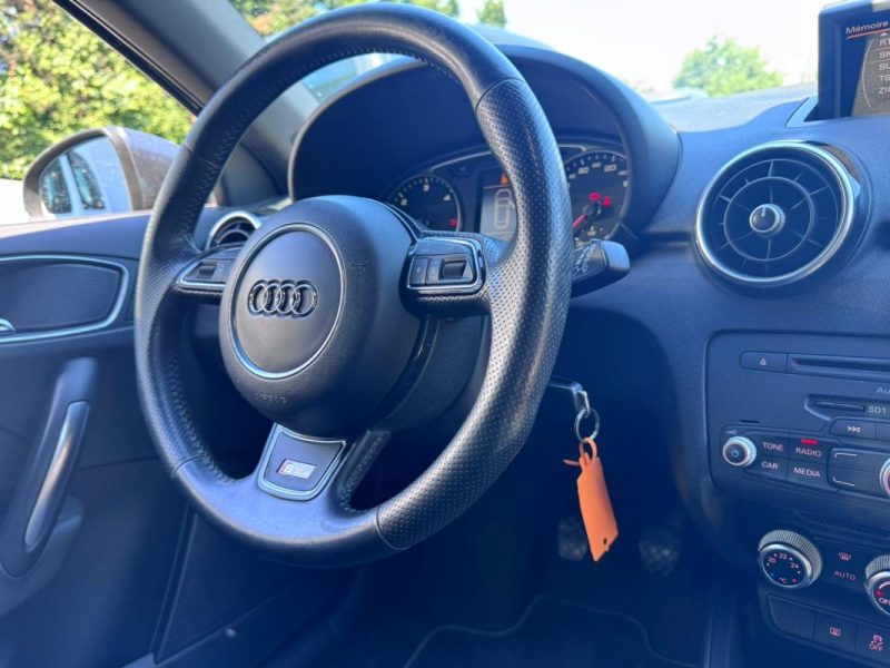 AUDI A1 1.6 TDI 105cv SLINE SPORTBACK / GPS / 5 PORTES