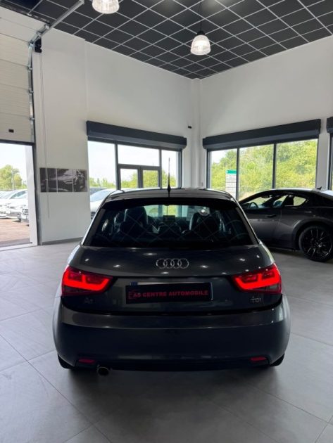 AUDI A1 1.6 TDI 105cv SLINE SPORTBACK / GPS / 5 PORTES