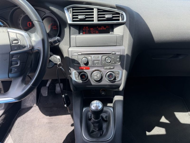 Citroën C4 1.6 VTI 120CH Limited Selection