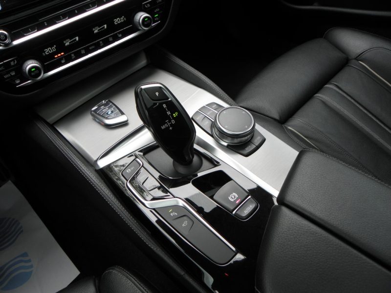 BMW Série 5 G30 530DA 265ch M Sport • Etat exceptionnel • Entretien Complet