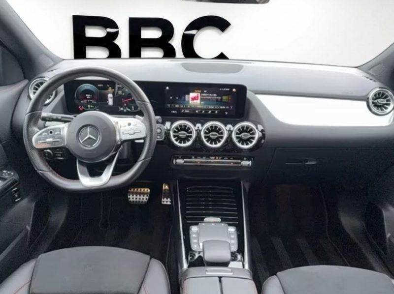  MERCEDES-BENZ  GLA 250 4MATIC AMG LINE 2021