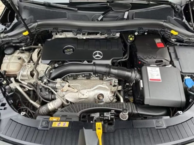  MERCEDES-BENZ  GLA 250 4MATIC AMG LINE 2021