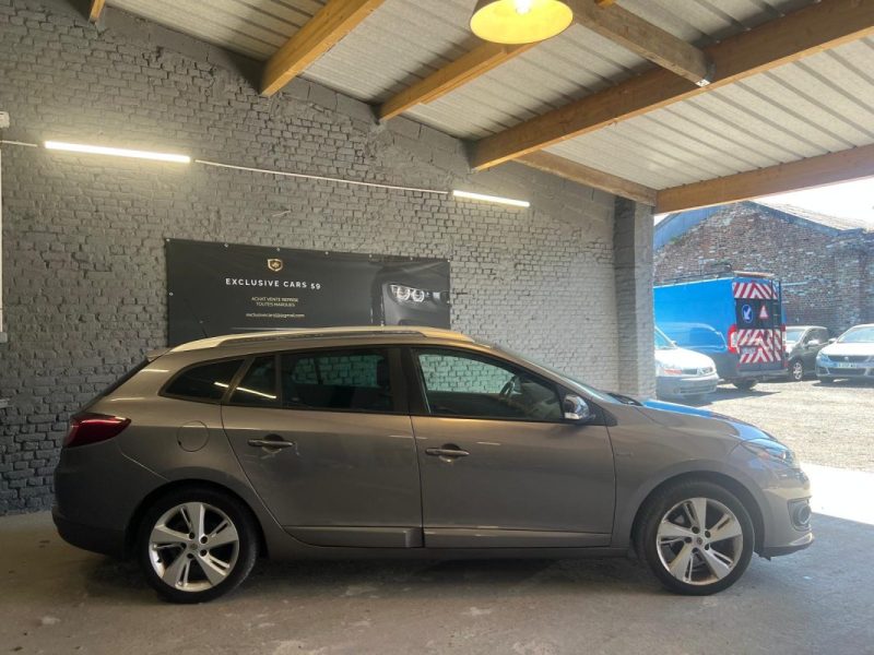 RENAULT MEGANE III PHASE 3 ESTATE LIMITED 1.5 DCI 110 CV 2014