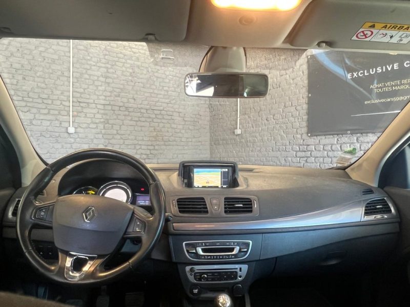 RENAULT MEGANE III PHASE 3 ESTATE LIMITED 1.5 DCI 110 CV 2014