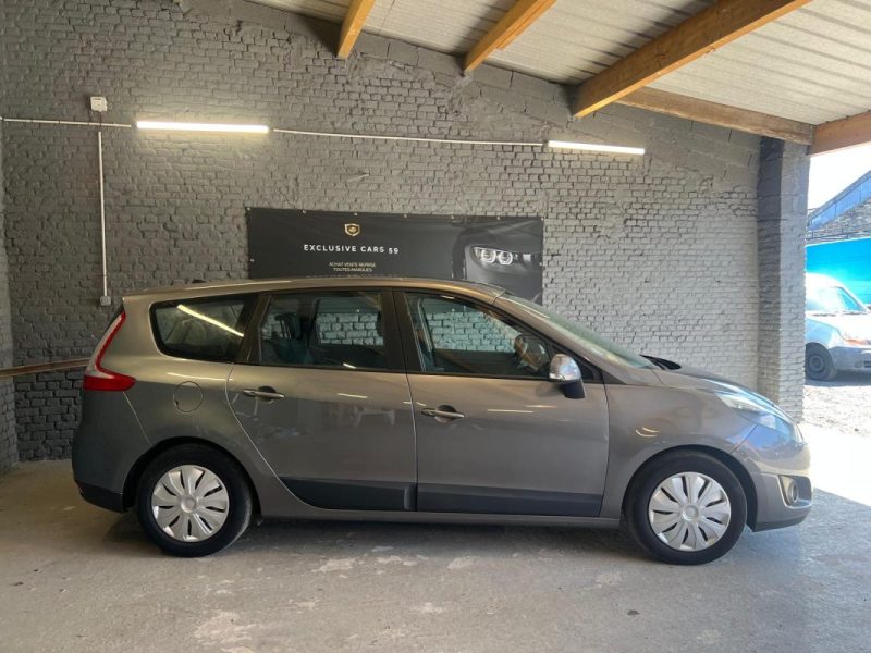 RENAULT GRAND SCÉNIC III 1.9 DCI 130 CV 