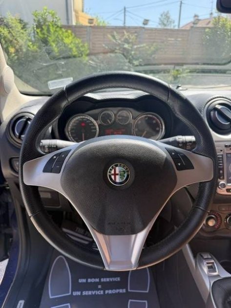 ALFA ROMEO VP 1.3 JTD TURISMO 2011 - 95 CH - 77 950Kms -Distrib ok - Premier Main  - SUIVIT ALFA 