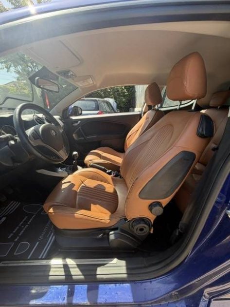 ALFA ROMEO VP 1.3 JTD TURISMO 2011 - 95 CH - 77 950Kms -Distrib ok - Premier Main  - SUIVIT ALFA 