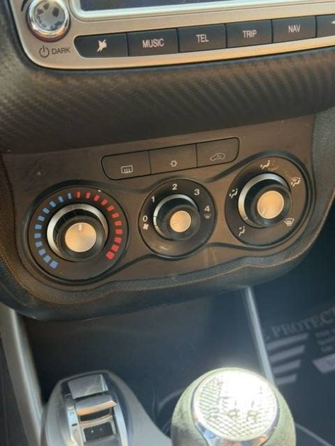 ALFA ROMEO VP 1.3 JTD TURISMO 2011 - 95 CH - 77 950Kms -Distrib ok - Premier Main  - SUIVIT ALFA 
