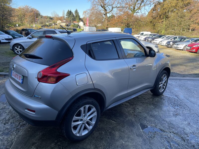 NISSAN JUKE 2013