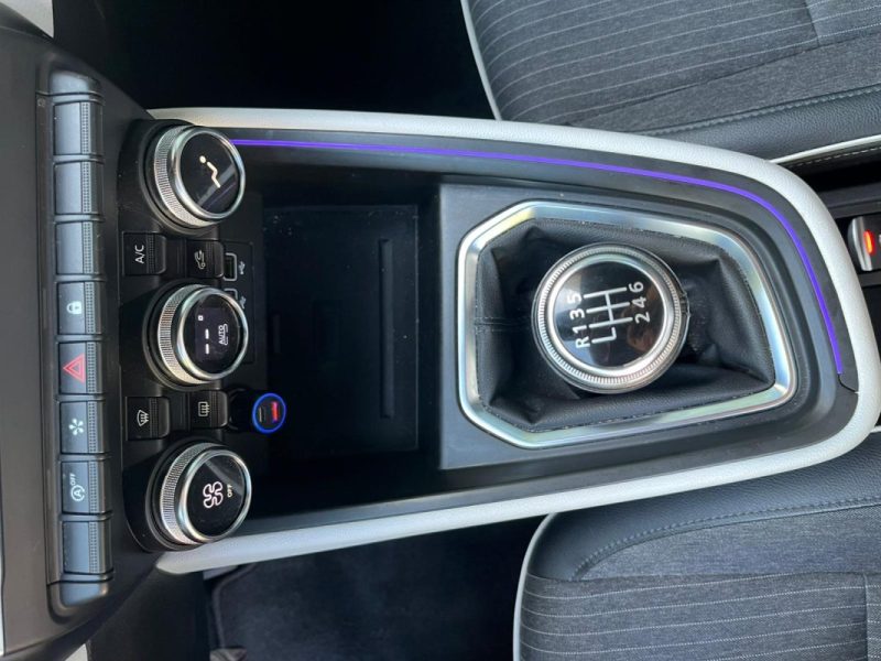 RENAULT Clio V Techno 90 ch Phase 2 1.0 TCe Apple Carplay / Caméra de recul