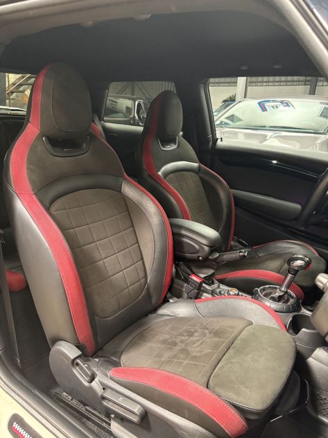 MAGNIFIQUE MINI JOHN COOPER WORKS 231CH (BVA 6, SIEGES CHAUFFANTS, JANTES 18 POUCES)⭐️⭐️⭐️⭐️⭐️