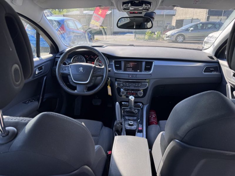 PEUGEOT  508  1.6 HDI 110CV boite auto  2012