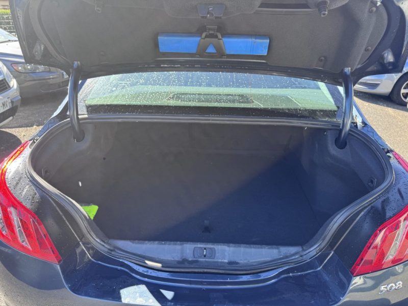 PEUGEOT  508  1.6 HDI 110CV boite auto  2012