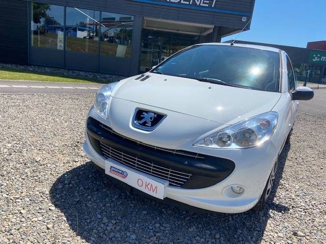 PEUGEOT 206 PLUS + 1.4 HDI URBAN 2010