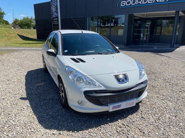 PEUGEOT 206 PLUS + 1.4 HDI  68 CV URBAN 2010 171000 KMS CLIMATISATION EXCELLENT ETAT