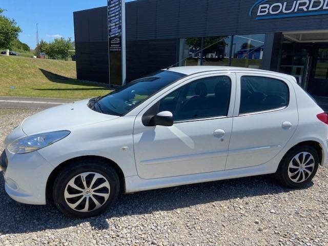 PEUGEOT 206 PLUS + 1.4 HDI URBAN 2010