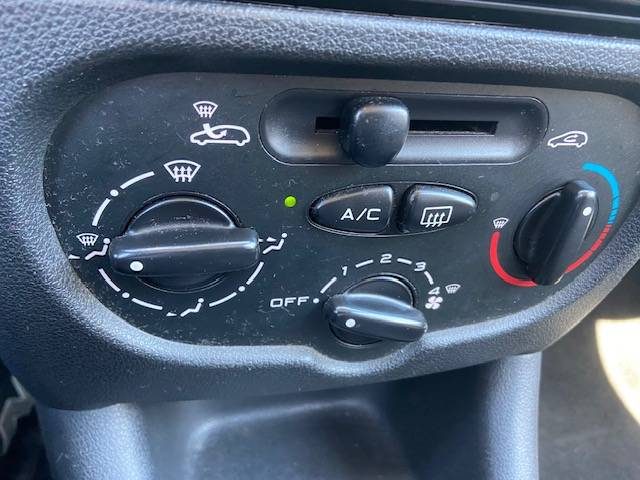 PEUGEOT 206 PLUS + 1.4 HDI URBAN 2010