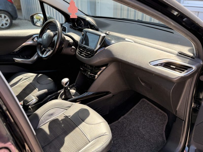 PEUGEOT 2008 1.6 BLEU-HDI 120CV ALLURE 2015 178 000KM 