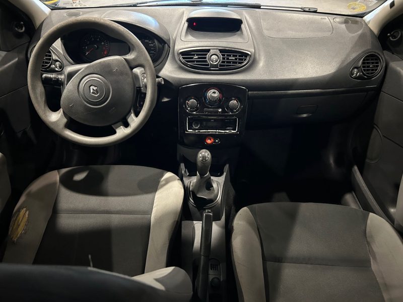 RENAULT CLIO 3 AUTHENTIQUE 1.2 16V 75CH