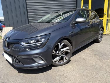 RENAULT MEGANE IV TCE 205 GT EDC 2017