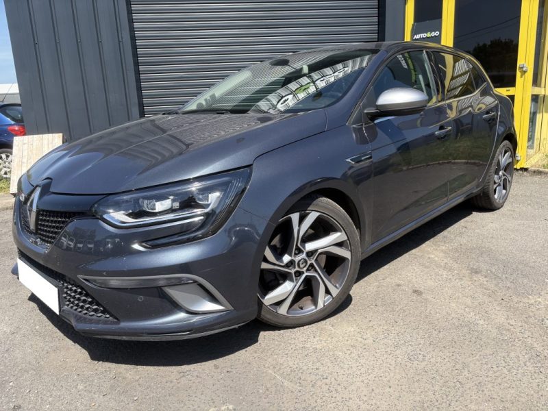 RENAULT MEGANE IV TCE 205 GT EDC 2017