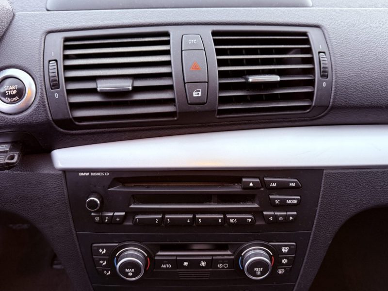 BMW Série 1 118d 143ch Sport Design Garantie 6 Mois