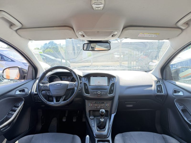 FORD FOCUS 1.5 TDCI 105 cv - GARANTIE 12 mois - Titanium