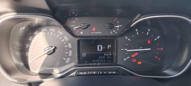 CITROEN C3 AIRCR. 1.2 PURE TECH 130 SHINE EAT 2019 - 45 723 km