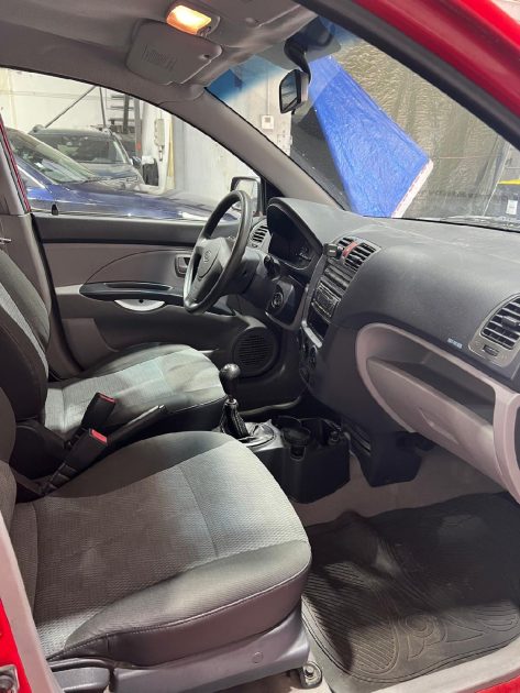 KIA PICANTO 1.1 65Ch, LX CLIM 2005, Faible KM 