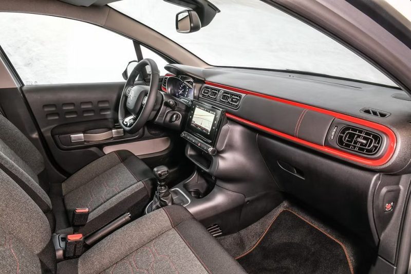 CITROEN C3 1.2 PURE TECH 110 SHINE