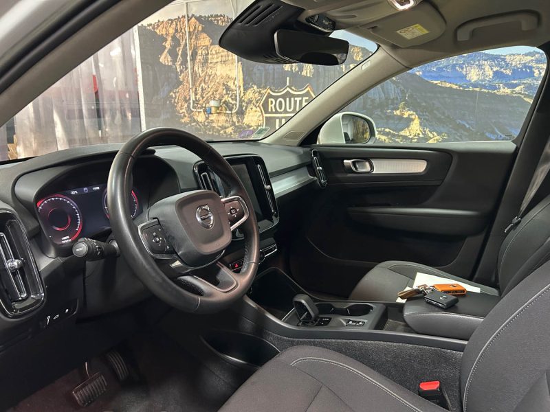 VOLVO XC40 T4 RECHARGE BUSINESS DCT 02/2022 PRIX HT : 15825 €