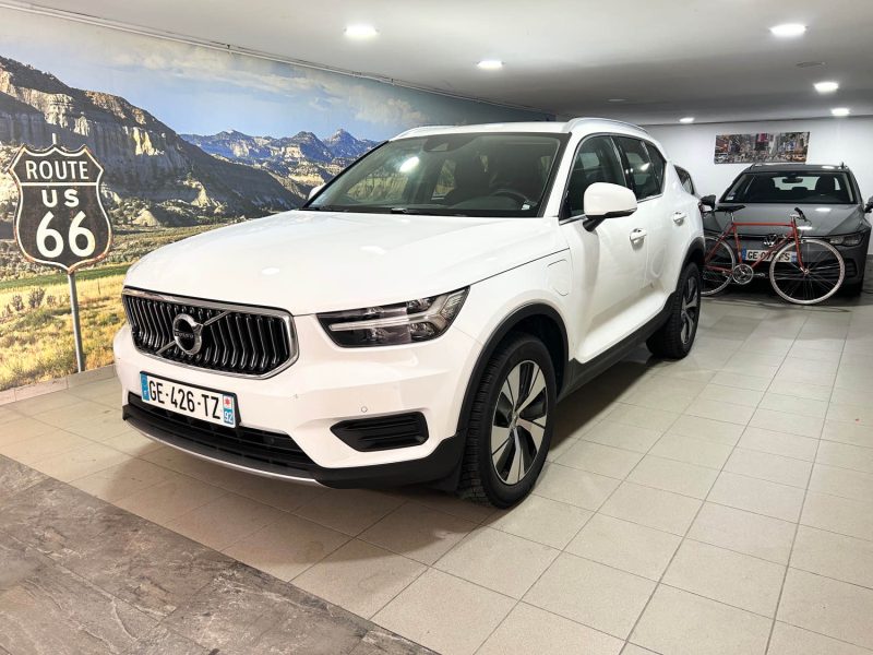 VOLVO XC40 T4 RECHARGE BUSINESS DCT 02/2022 PRIX HT : 15825 €