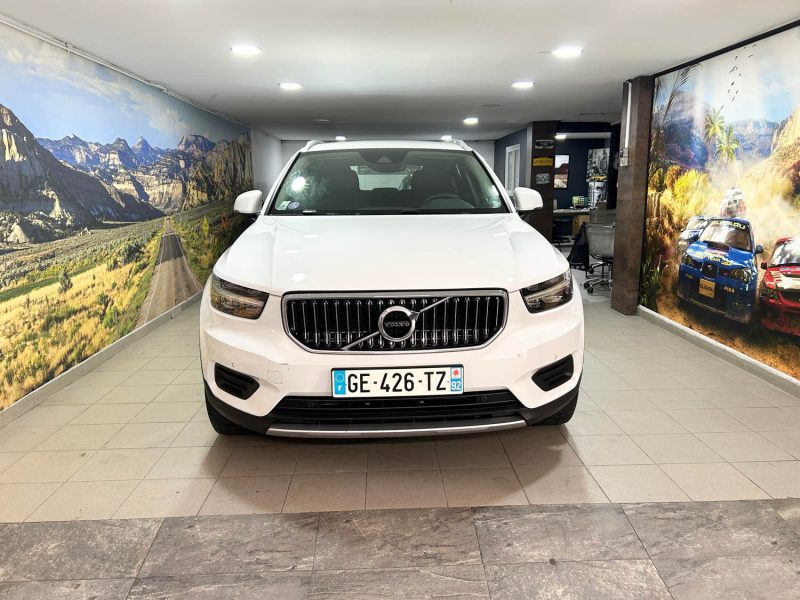 VOLVO XC40 T4 RECHARGE BUSINESS DCT 02/2022 PRIX HT : 15825 €