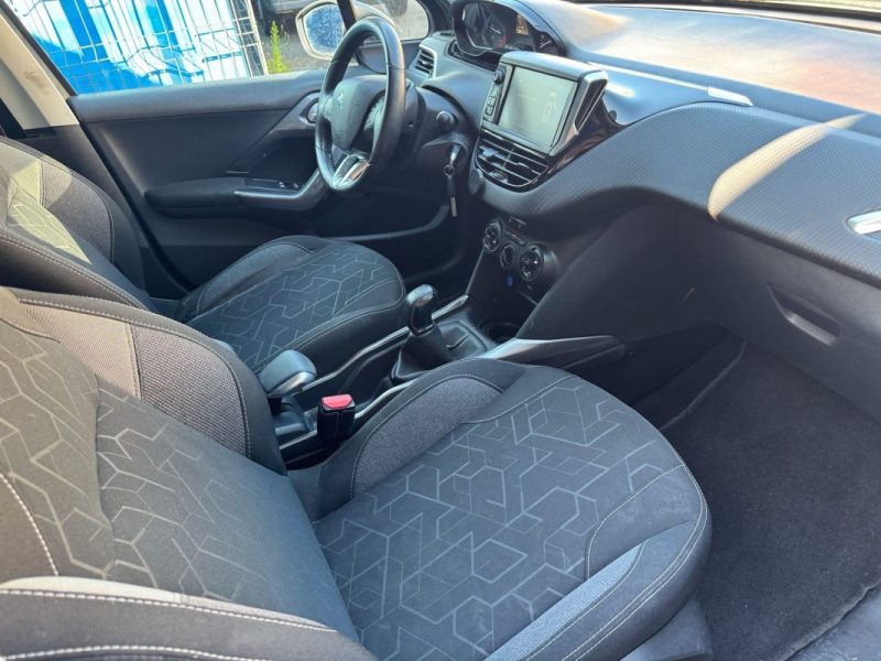 PEUGEOT 2008 1.6 HDI 100CV BUSINESS 