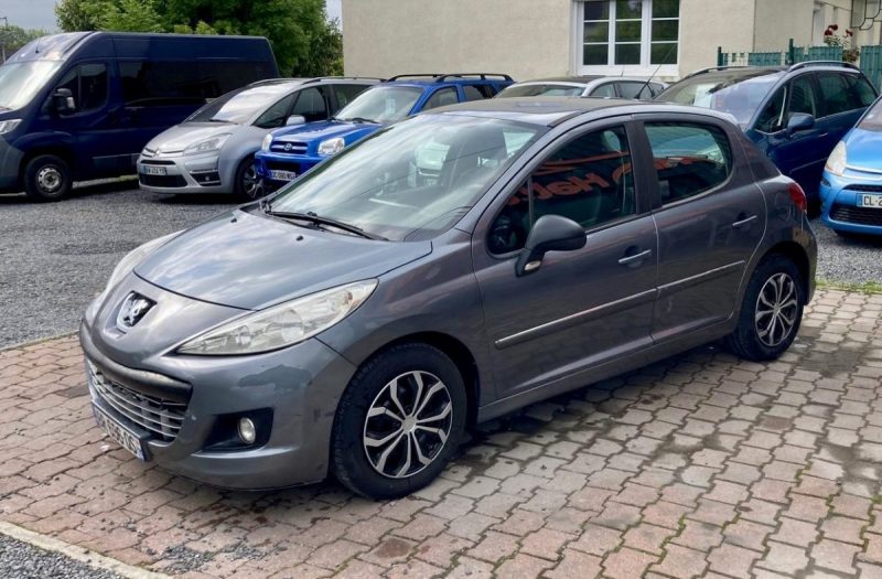 PEUGEOT 207 1.4L HDi 70cv URBAN / Révisée&Garantie 