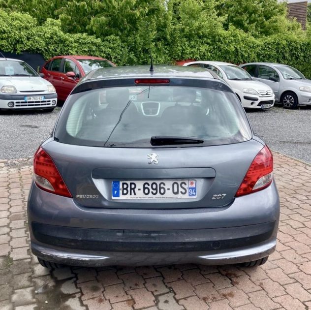 PEUGEOT 207 1.4L HDi 70cv URBAN / Révisée&Garantie 