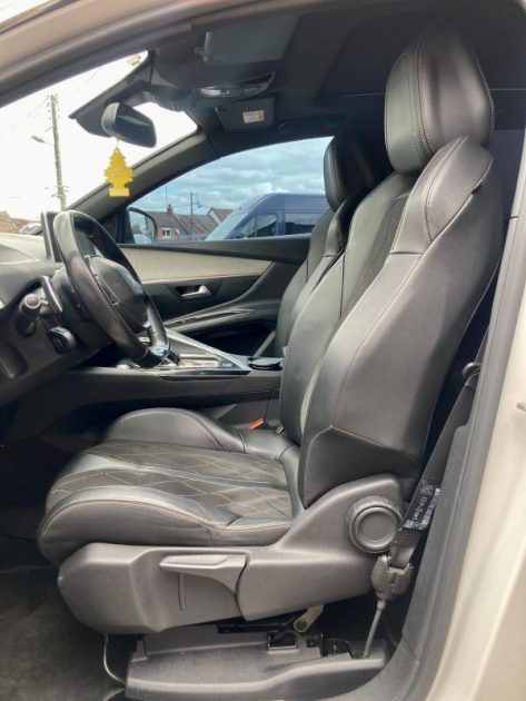 PEUGEOT 3008 II 2.0L BlueHDi 180cv GT_EAT8_S&S/ Révisée&Garantie