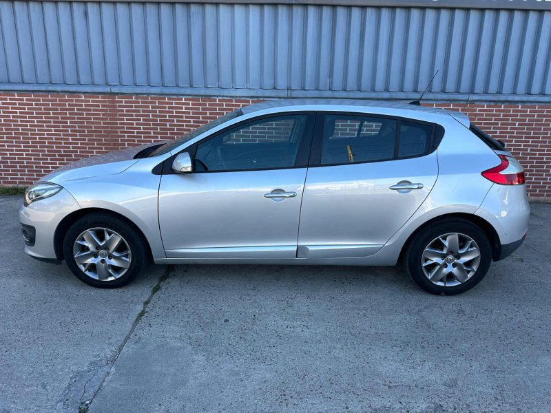 RENAULT MEGANEIII 1.5 DCI 95 LIFE 2014