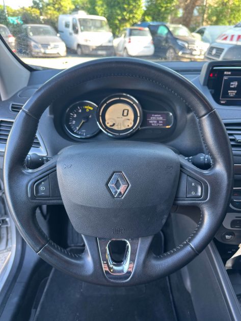 RENAULT MEGANEIII 1.5 DCI 95 LIFE 2014
