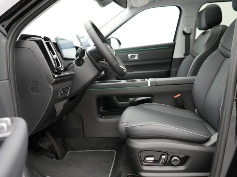 JAECOO 7 PHEV EXCLUSIVE 347ch / TOIT PANORAMIQUE / AFFICHAGE TÊTE HAUTE / CAMÉRA 360°
