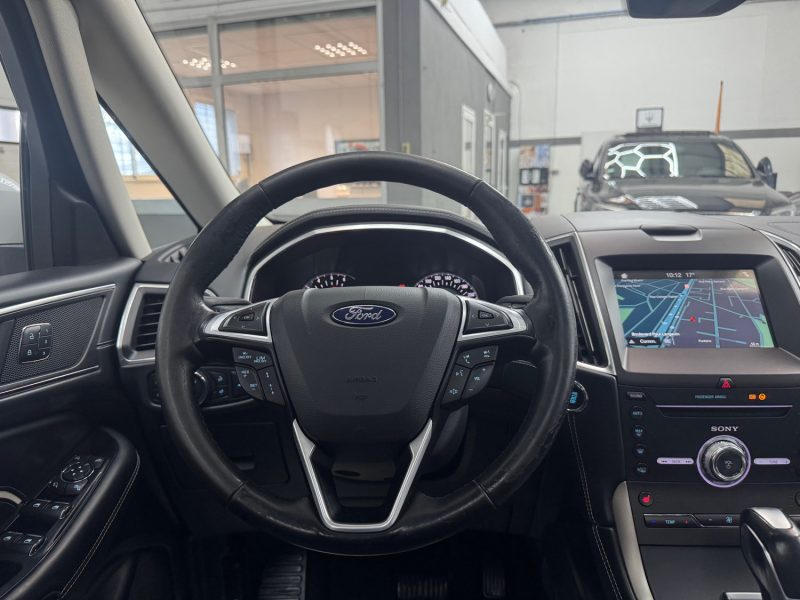 FORD S-MAX 2.0 TDCI BI-TURBO 210ch VIGNALE POWERSHIFT 7 PLACES GARANTIE 12 MOIS HISTORIQUE COMPLET