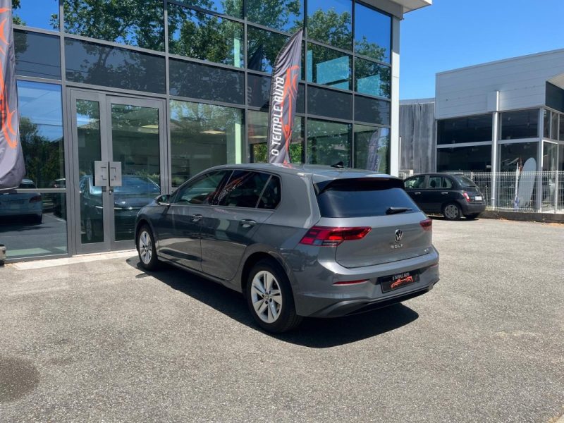 VOLKSWAGEN Golf 8 Life Plus 130 ch 1.5 eTSI MHEV Boîte Auto DSG7 / Digital Cockpit / Apple CarPlay