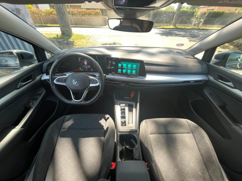 VOLKSWAGEN Golf 8 Life Plus 130 ch 1.5 eTSI MHEV Boîte Auto DSG7 / Digital Cockpit / Apple CarPlay