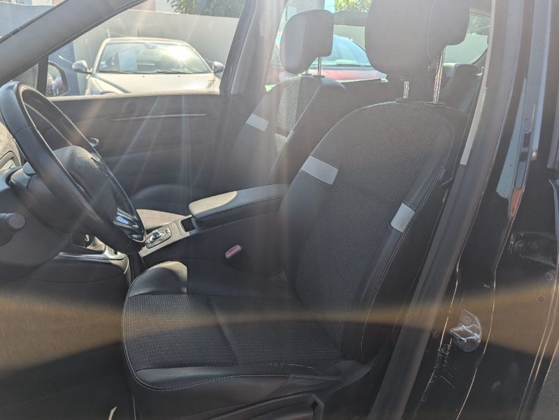 RENAULT GRAND SCENICIII  1.2 TCE 130 EXPRESSION 7PLACES  CARTES MAIN LIBRE/GPS/ATTELAGE GARANTIE 12 